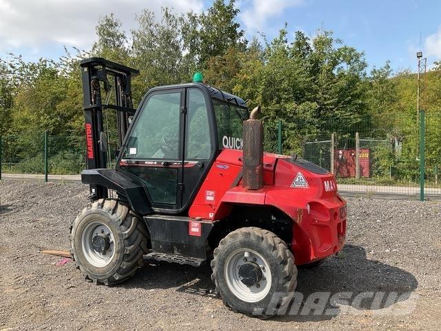 Manitou M30-4 Rough terrain truck