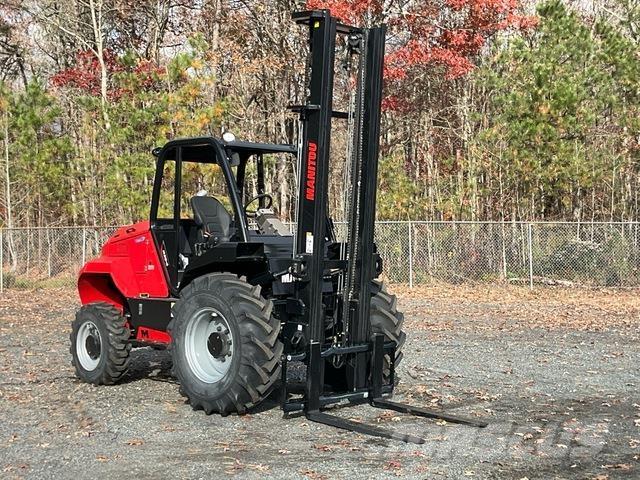 Manitou M30-4 Rough terrain truck