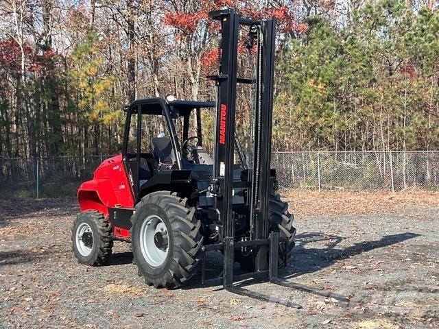 Manitou M30-4 Rough terrain truck