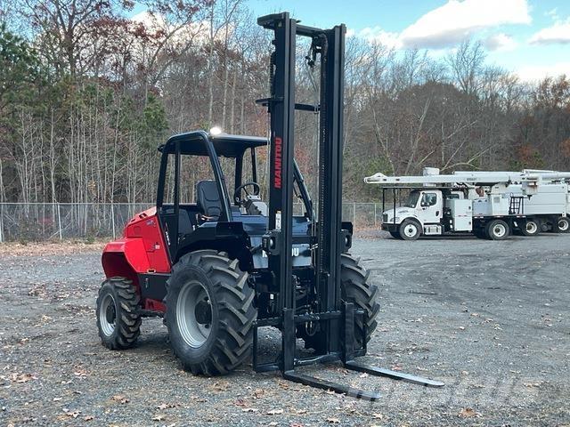 Manitou M30-4 Rough terrain truck