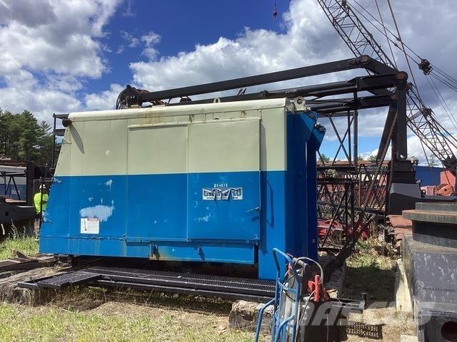 Manitowoc 3900 Tracked cranes