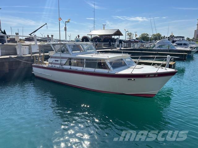  Marinette Work boats / barges