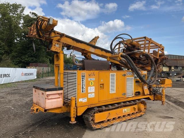 Massenza MI604 Surface drill rigs