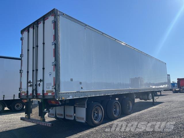  Maxi-CUBE Temperature controlled semi-trailers