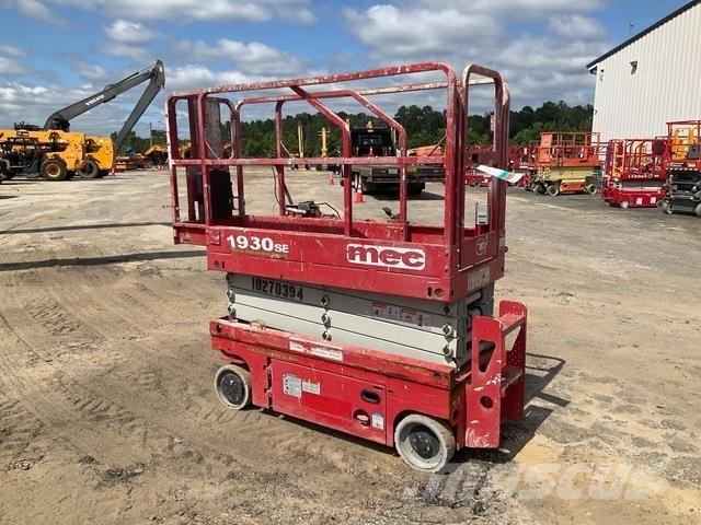 MEC 1930SE Scissor lifts