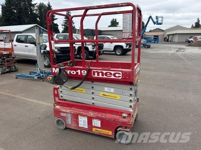 MEC Micro 19 Scissor lifts
