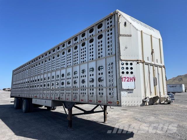 Merritt  Livestock carrying trailers