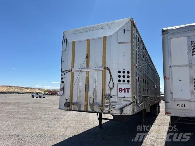 Merritt  Livestock carrying trailers
