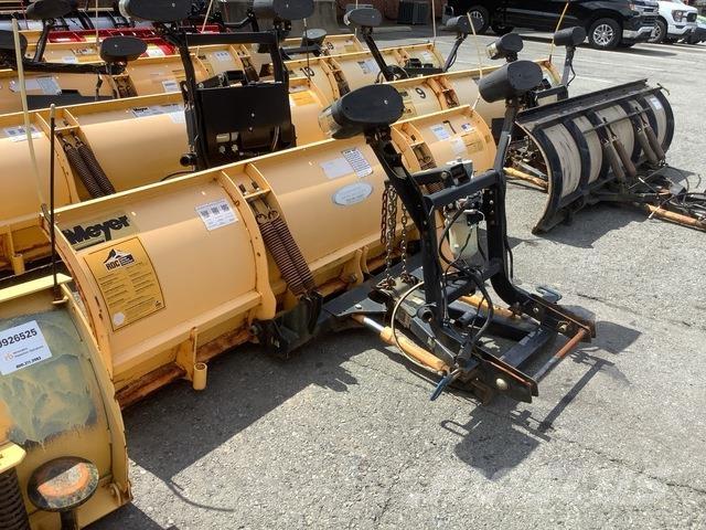 Meyer LP-9.0 Snow blades and plows