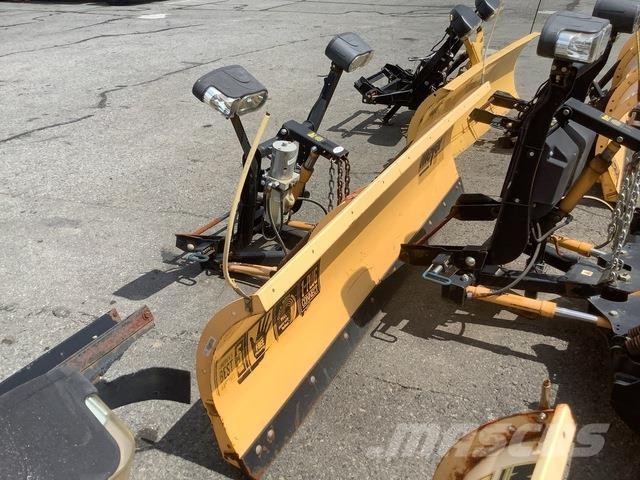 Meyer LP-9.0 Snow blades and plows