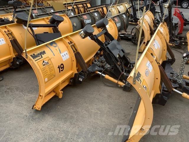 Meyer LP-9.0 Snow blades and plows