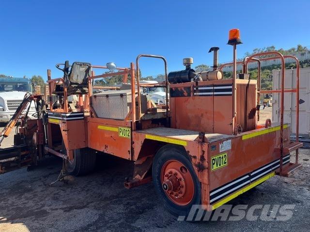 Midland SPD-8 Asphalt pavers