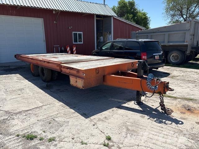 Miller  Low loaders