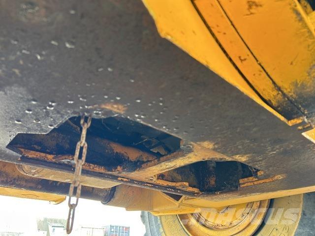 Moxy MT-41 Articulated Haulers