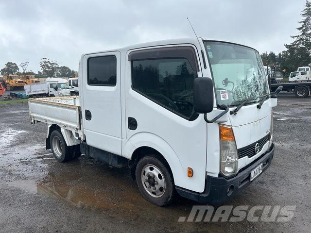 Nissan Atlas Flatbed/Dropside trucks