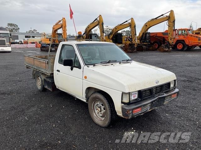 Nissan Navara Ldv/dropside