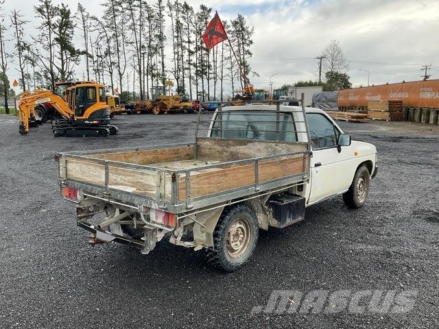 Nissan Navara Ldv/dropside