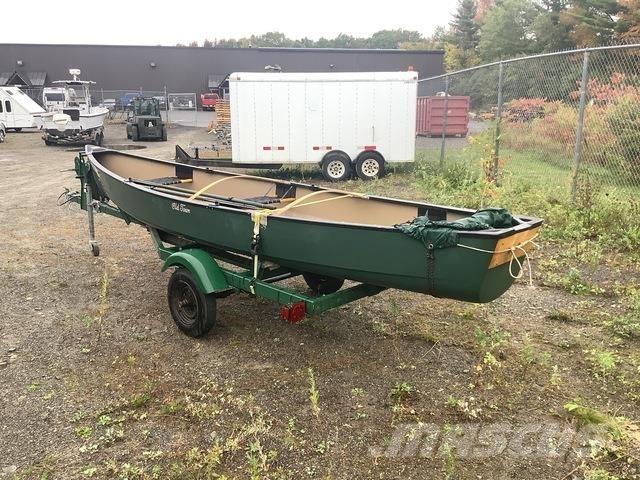  Old Town Work boats / barges
