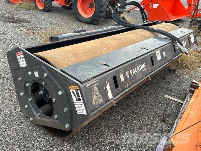 PALADIN VR84 Towed vibratory rollers