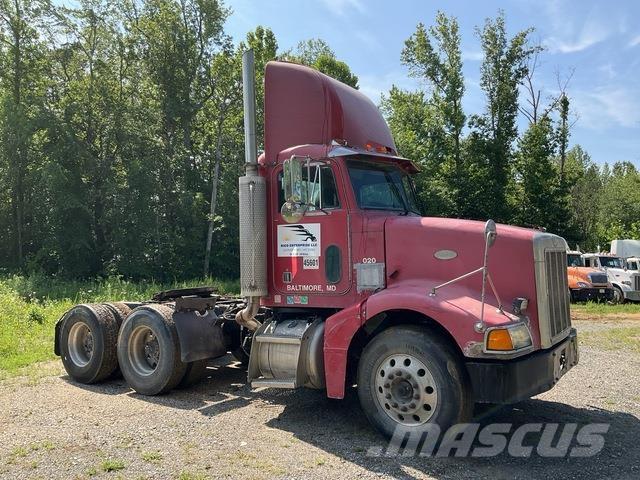 Peterbilt  Truck Tractor Units