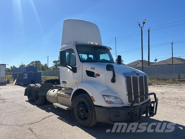 Peterbilt  Truck Tractor Units