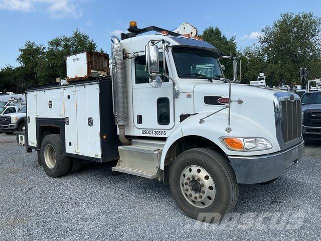 Peterbilt 337 Municipal / general purpose vehicles