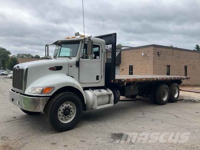 Peterbilt 348 Flatbed/Dropside trucks