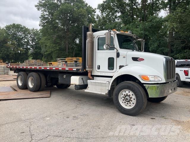 Peterbilt 348 Flatbed/Dropside trucks
