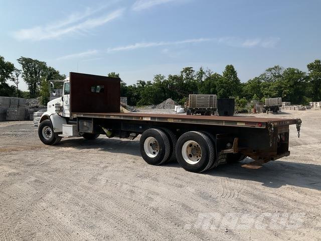 Peterbilt 357 Flatbed/Dropside trucks