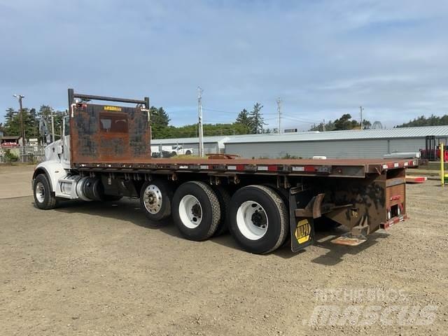 Peterbilt 365 Flatbed/Dropside trucks