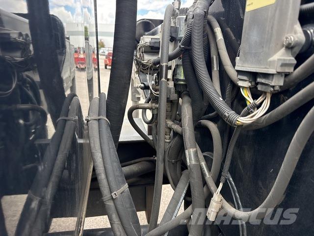 Peterbilt 367 Other trucks