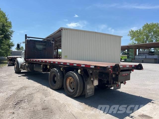 Peterbilt 367 Flatbed/Dropside trucks