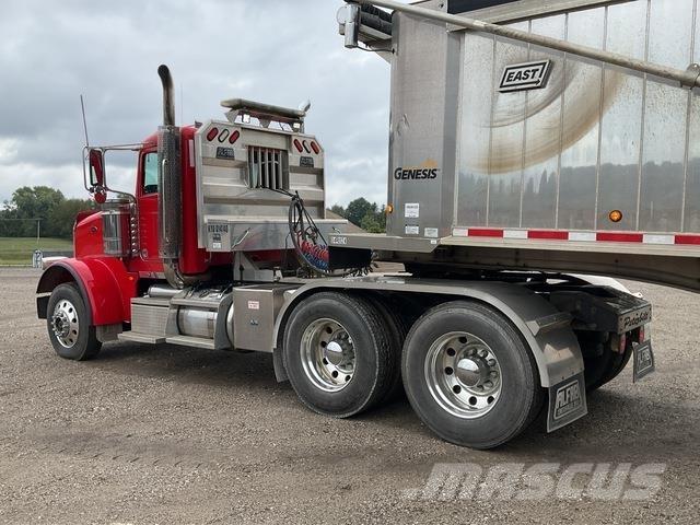 Peterbilt 367 Truck Tractor Units