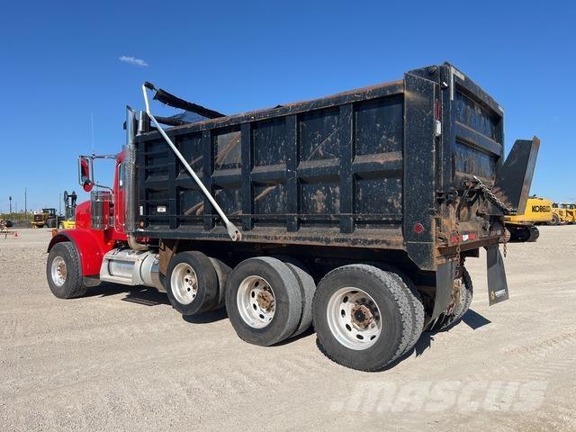 Peterbilt 367 Tipper trucks