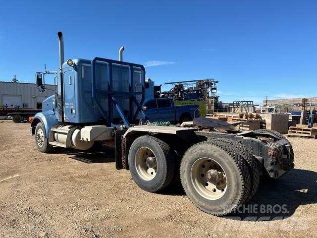 Peterbilt 378 Truck Tractor Units