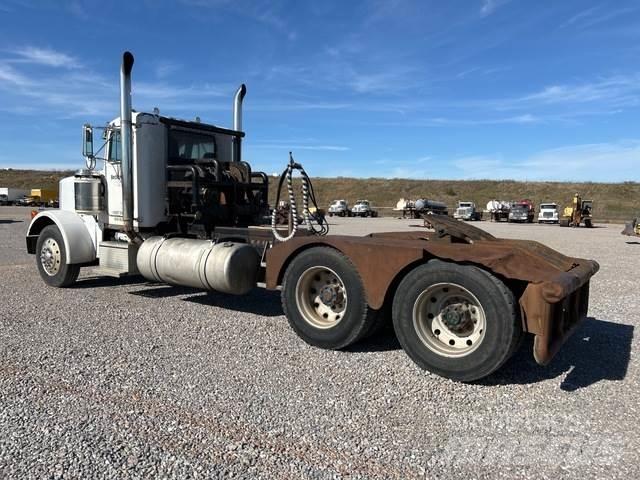 Peterbilt 378 Truck Tractor Units