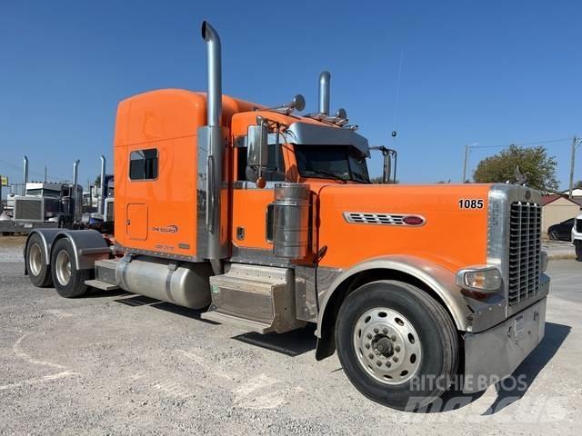 Peterbilt 379 Truck Tractor Units