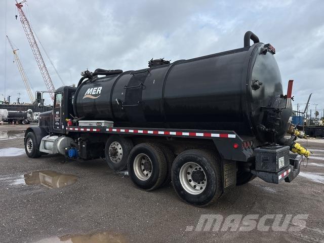 Peterbilt 379 Sewage disposal Trucks