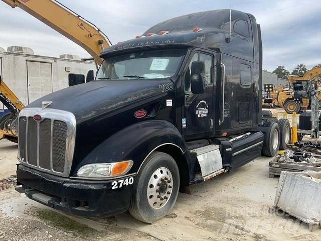 Peterbilt 387 Truck Tractor Units