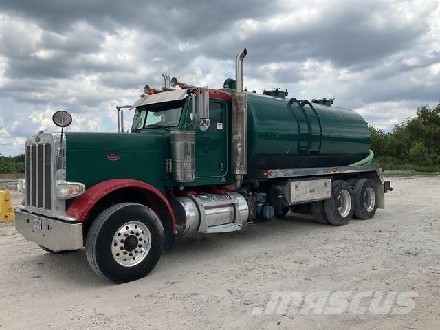 Peterbilt 388 Sewage disposal Trucks