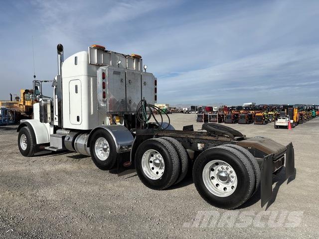 Peterbilt 389 Truck Tractor Units