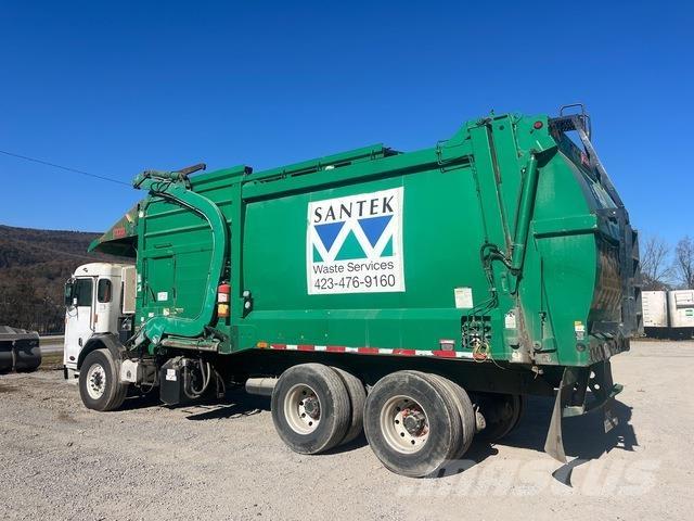 Peterbilt 520 Waste trucks