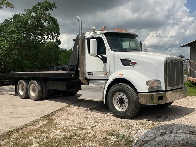 Peterbilt 567 Recovery vehicles