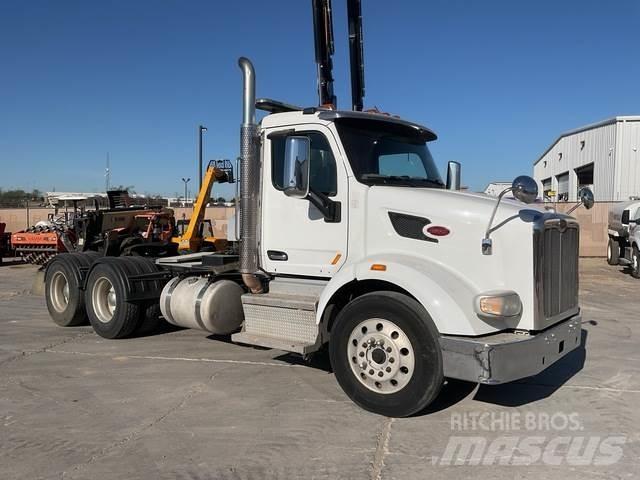 Peterbilt 567 Truck Tractor Units