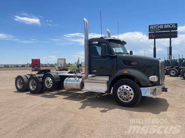 Peterbilt 567 Truck Tractor Units
