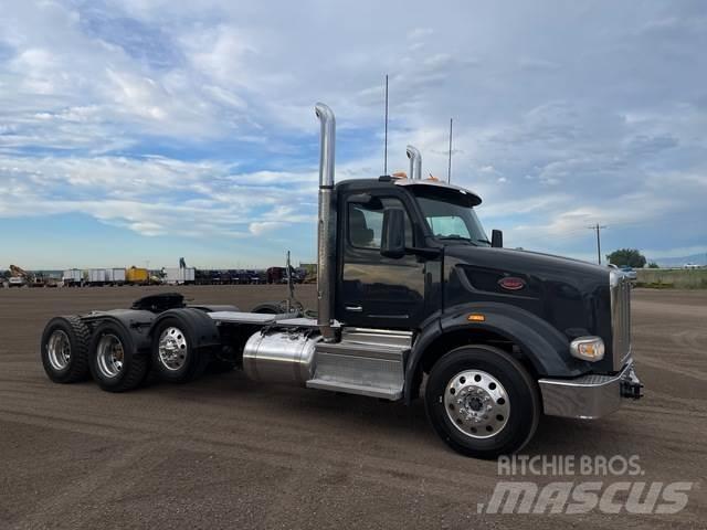 Peterbilt 567 Truck Tractor Units