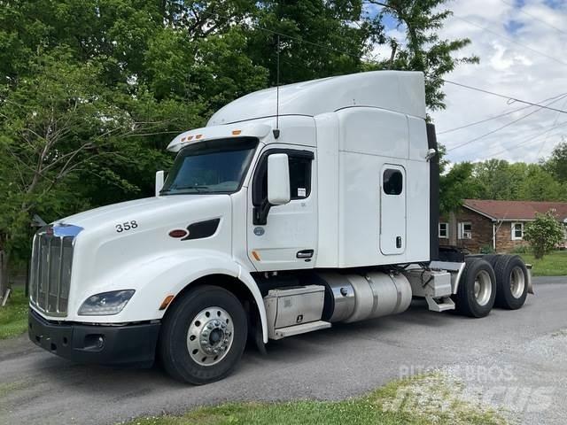 Peterbilt 579 Truck Tractor Units