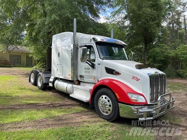 Peterbilt 579 Truck Tractor Units