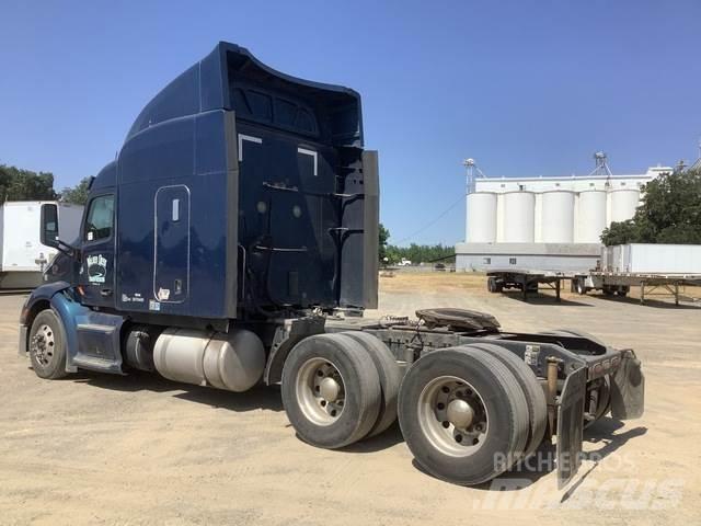 Peterbilt 579 Truck Tractor Units
