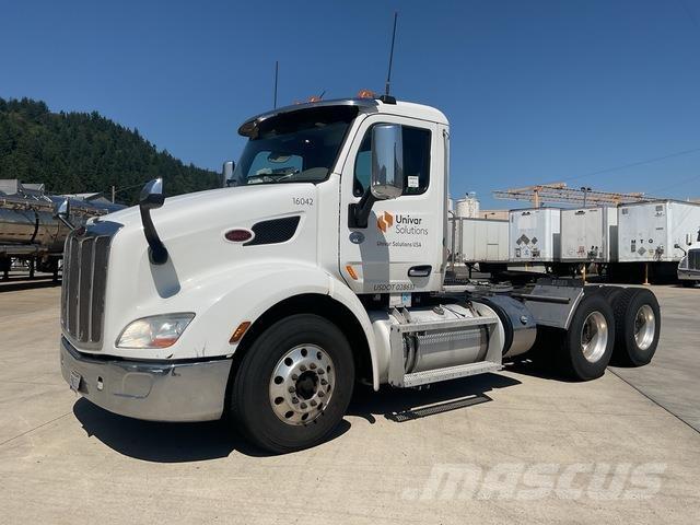 Peterbilt 579 Truck Tractor Units